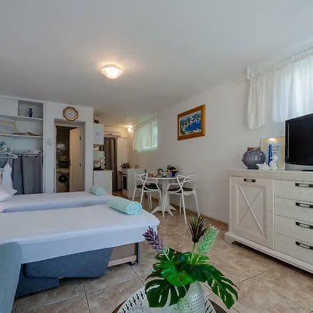 Apartman Dominika's *