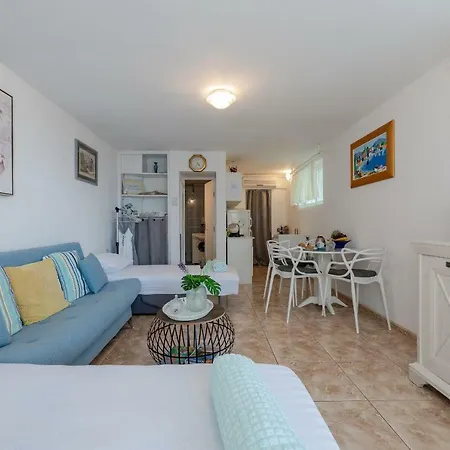 Dominika's Apartman