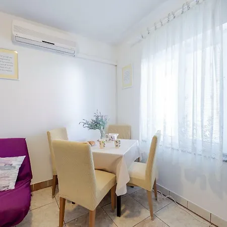 Apartman Dominika's *